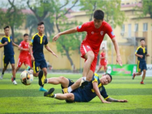 Đá Thòng Là Gì? Hướng Dẫn Cách Đá Thòng Hậu Vệ Một Cách Hiệu Quả Nhất da-thong-la-gi