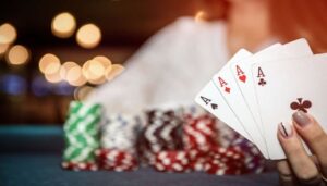 Bluff là gì trong Poker